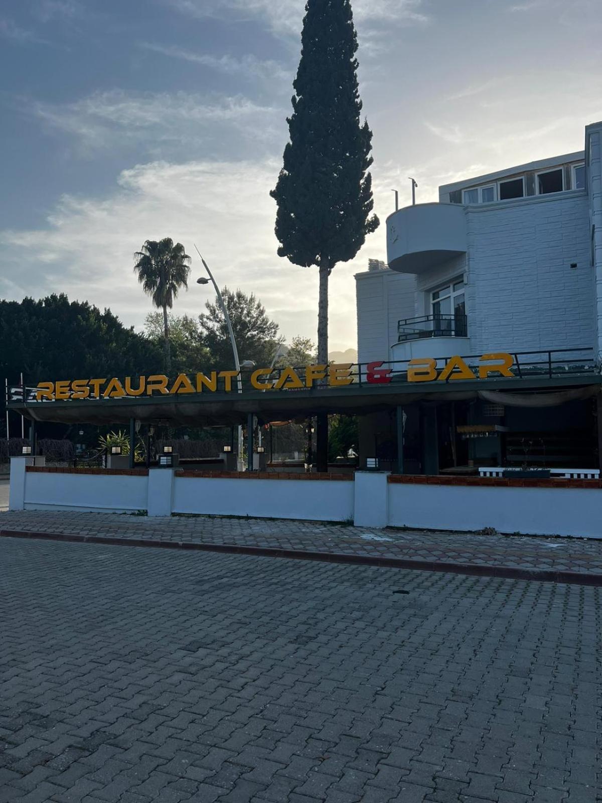 Kemer Manastir Hotel Extérieur photo